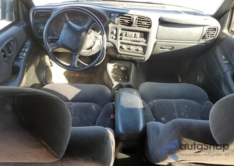 2001 Chevrolet Blazer из США, поврежденный, VIN 1GNDT13W312190971